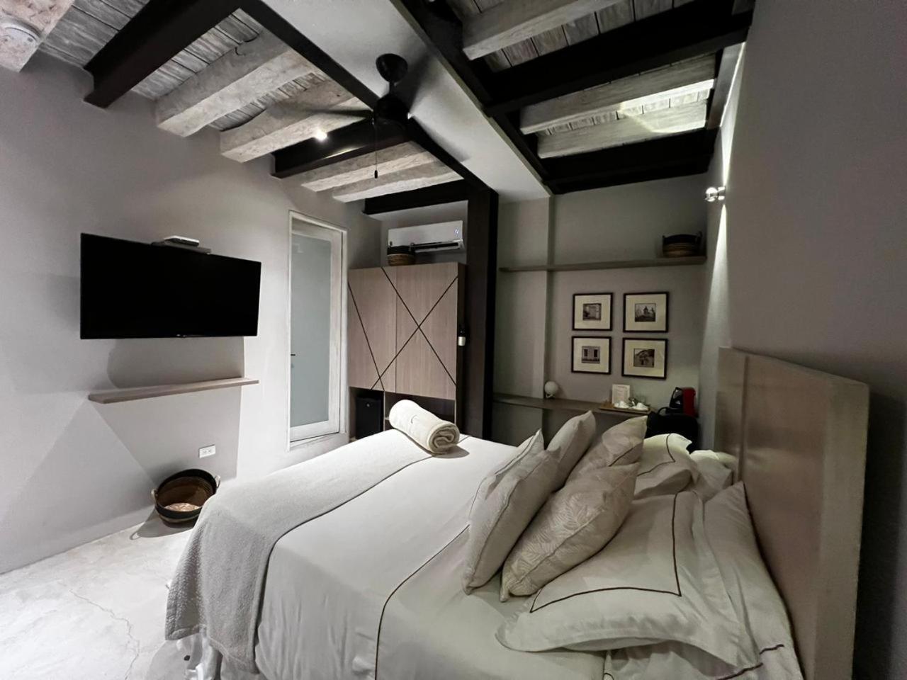Lunala Boutique Hotel